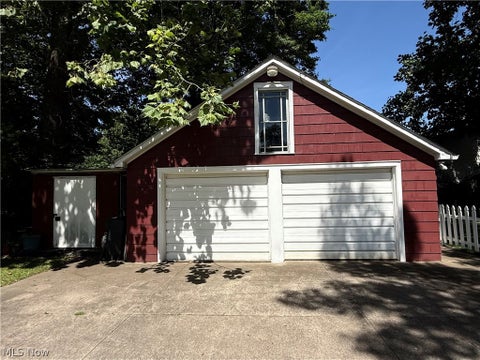 Tiny photo for 154 Taylor Road, Barberton, OH 44203 (MLS # 5240535)