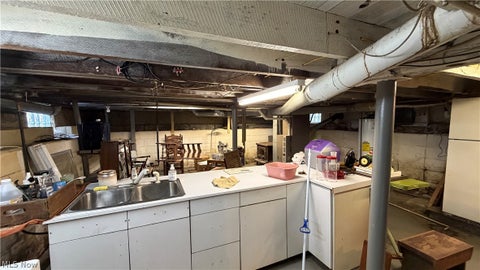 Tiny photo for 154 Taylor Road, Barberton, OH 44203 (MLS # 5240535)