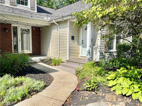 Photo for 33395 Pettibone Road