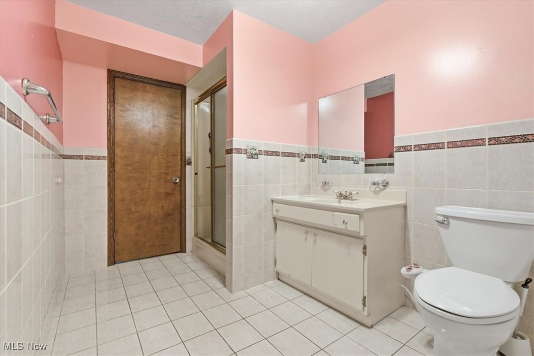 Mustang Acres Adn - Residential