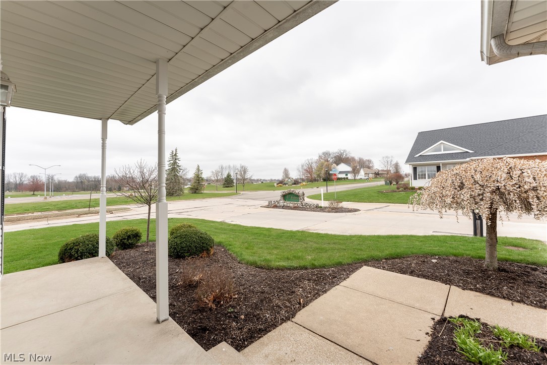 Condos/St Andrews - Residential