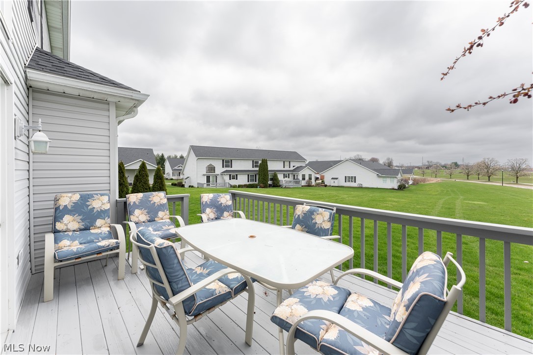 Condos/St Andrews - Residential