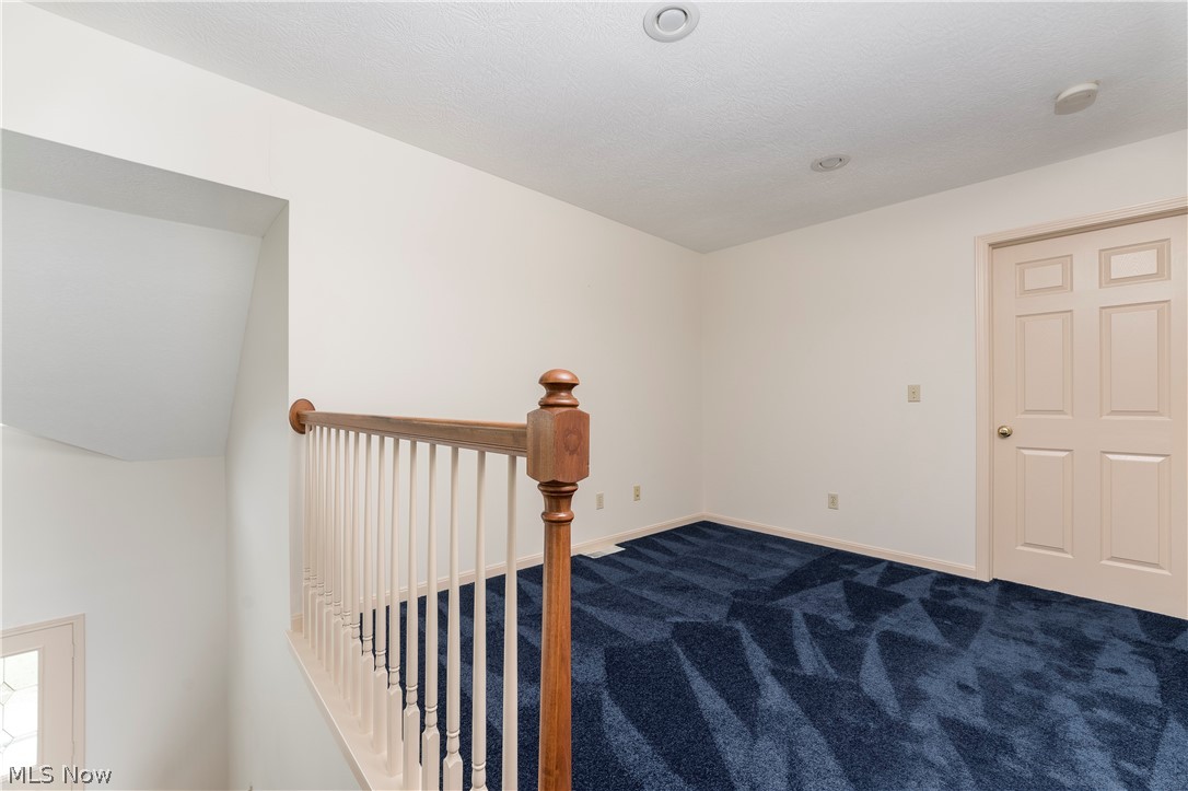 Condos/St Andrews - Residential