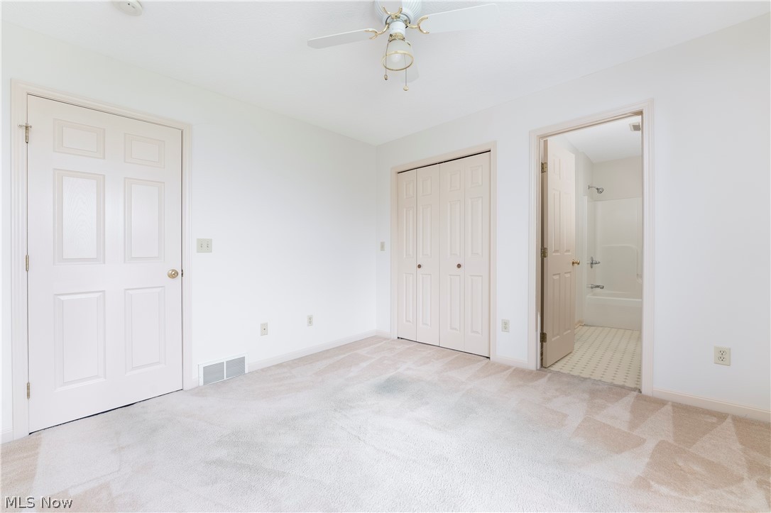 Condos/St Andrews - Residential