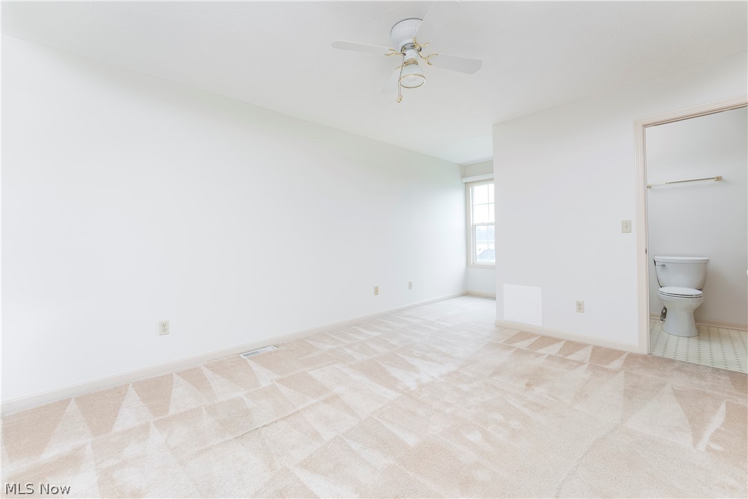 Condos/St Andrews - Residential