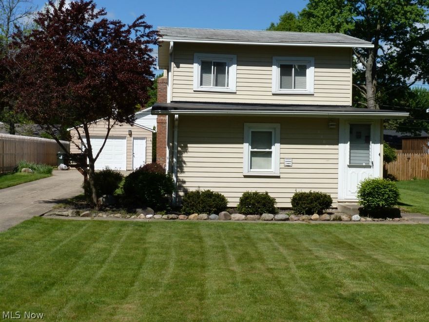 Cute as a button 2 bedroom Colonial.  Not a traditional floor plan, there is a lot of room and storage space in this home.  Bring your decorative touches to make this home your own.  Kitchen and Bathrooms, and electrical have been updated. There is a large pantry area off the kitchen, the laundry area is loaded with storage cabinets.  The back yard is fenced in.   Nice concrete driveway leading to a one car garage with garage door opener.
Call today to see this home!