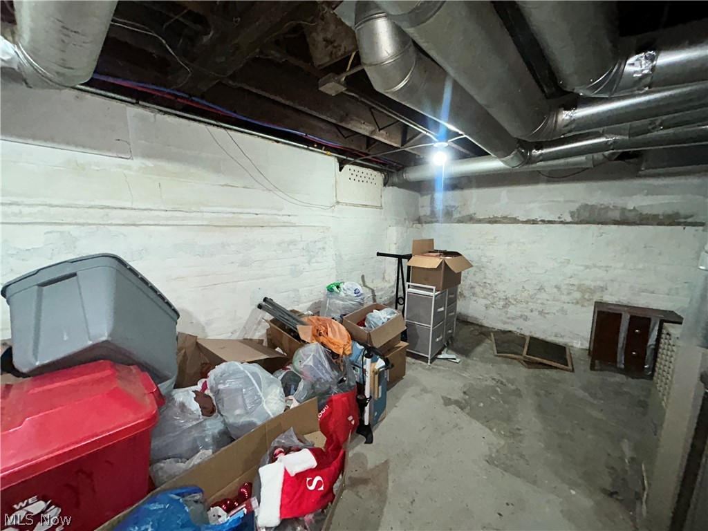 Old Brooklyn - Residential Income