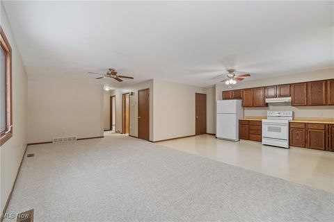 Tiny photo for 601 Sill Avenue, Cuyahoga Falls, OH 44221 (MLS # 5178911)