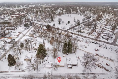 Tiny photo for 601 Sill Avenue, Cuyahoga Falls, OH 44221 (MLS # 5178911)