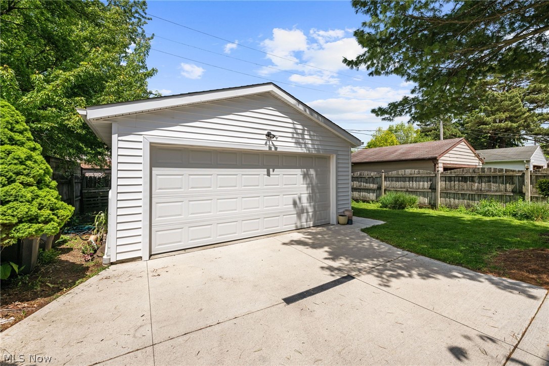 Cedar Heights Land Companys Cedar - Residential