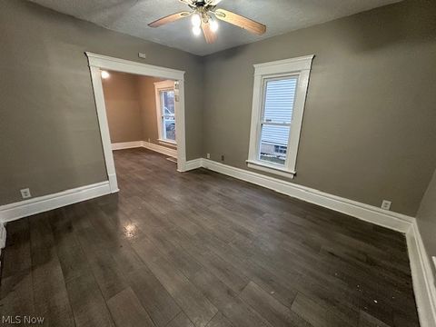 Tiny photo for 483 Douglas Street, Akron, OH 44307 (MLS # 5191475)