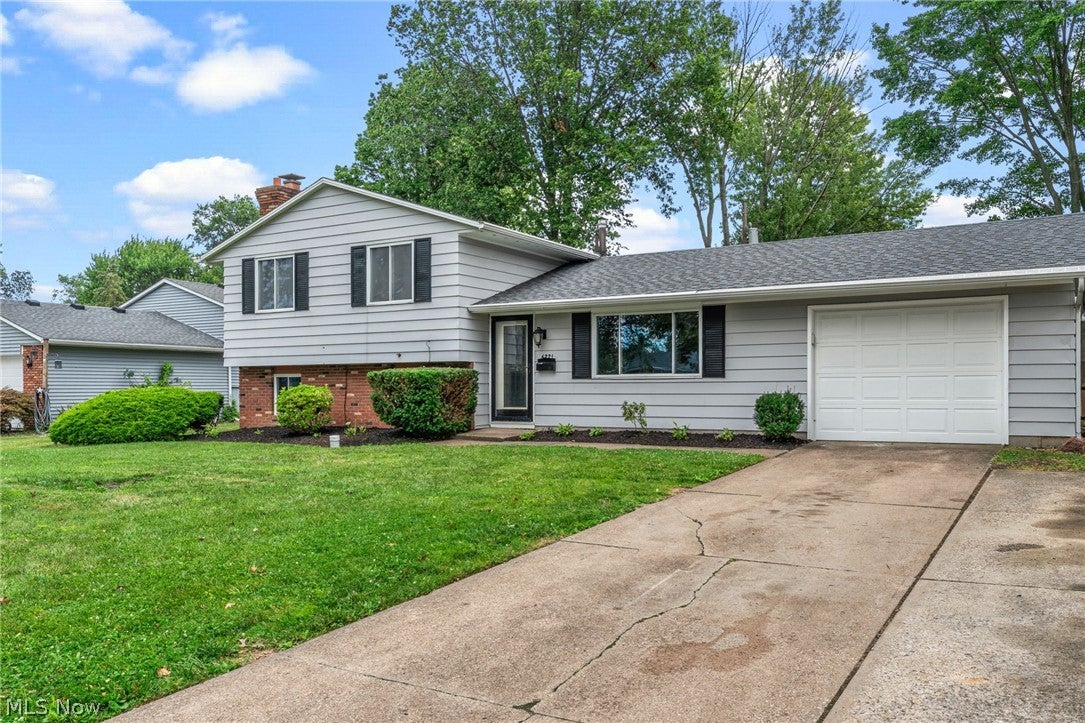 4221 Princess Anne Court