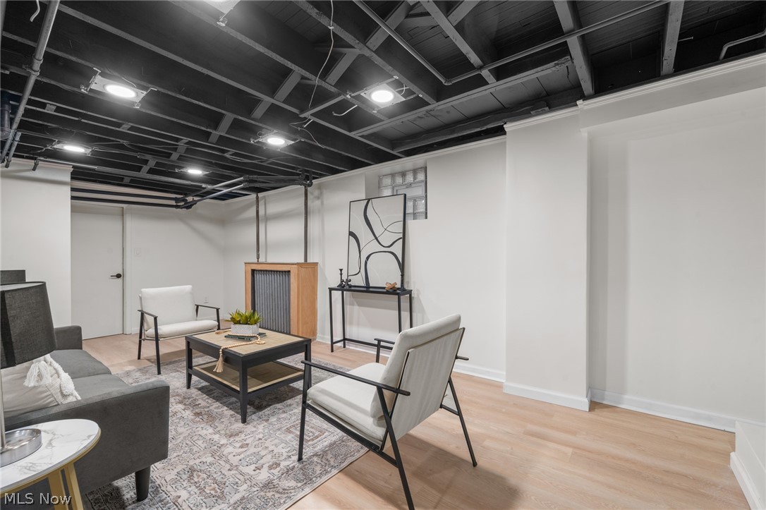 Coventry Cedar - Residential