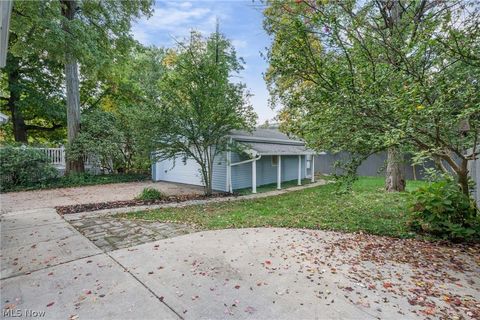 Tiny photo for 2206 Westminster Road, Cleveland Heights, OH 44118 (MLS # 5192891)