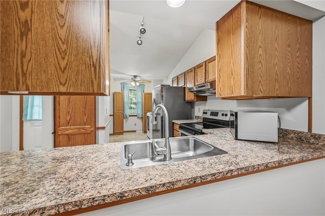 Greenfield Oval Condo - Residential