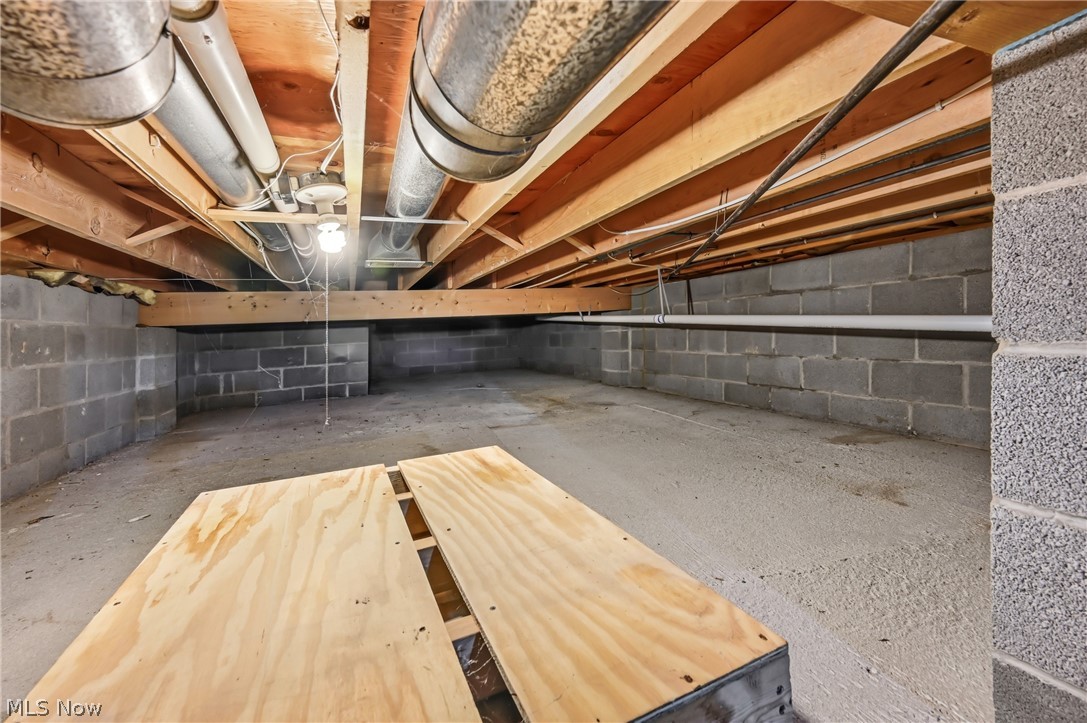 Greenfield Oval Condo - Residential