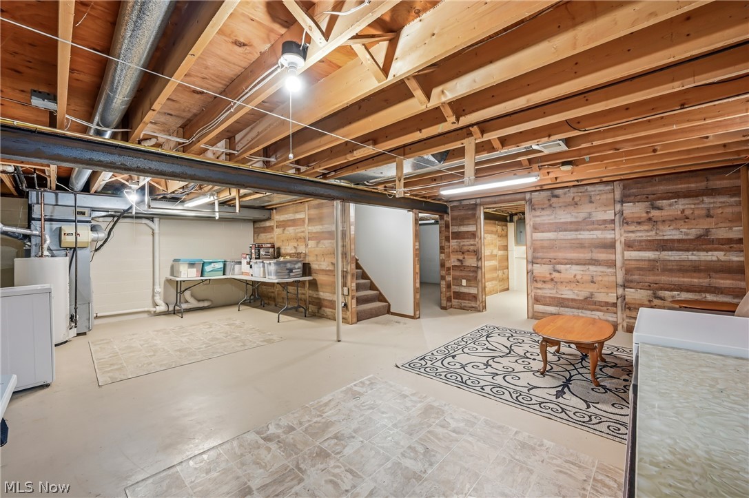 Greenfield Oval Condo - Residential