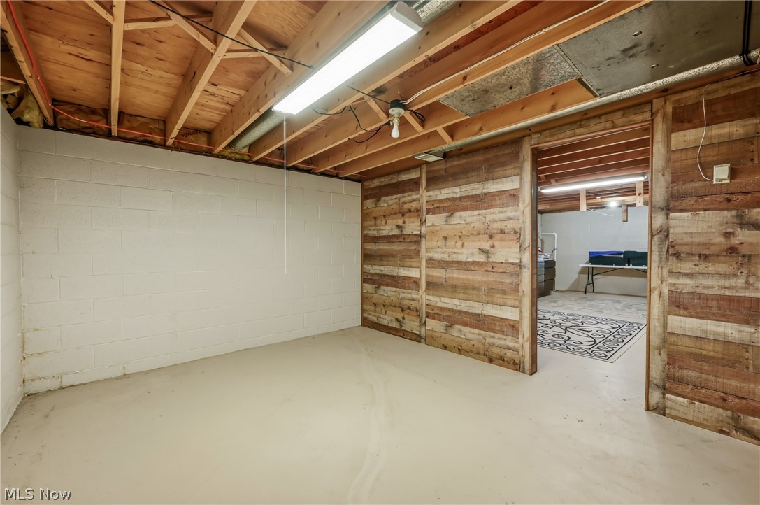 Greenfield Oval Condo - Residential