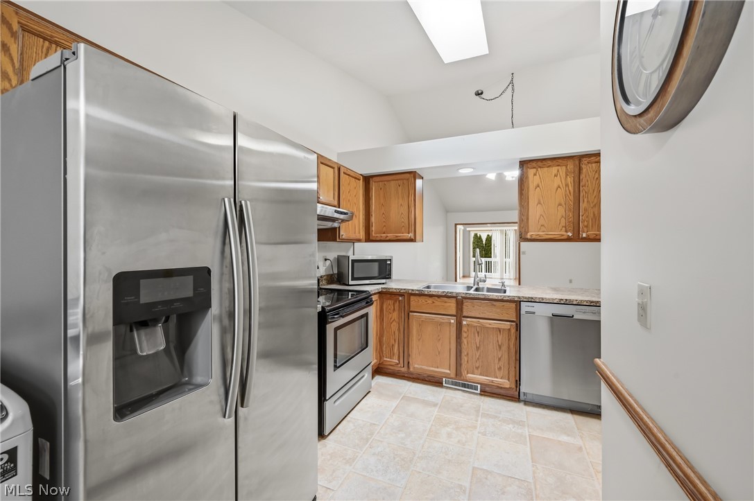 Greenfield Oval Condo - Residential