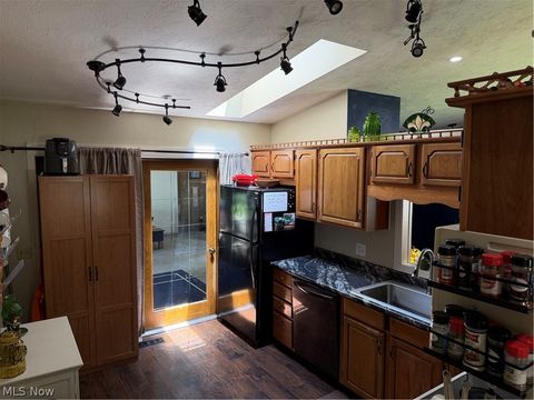 Tiny photo for 634 Georgetown Avenue, Elyria, OH 44035 (MLS # 5209971)