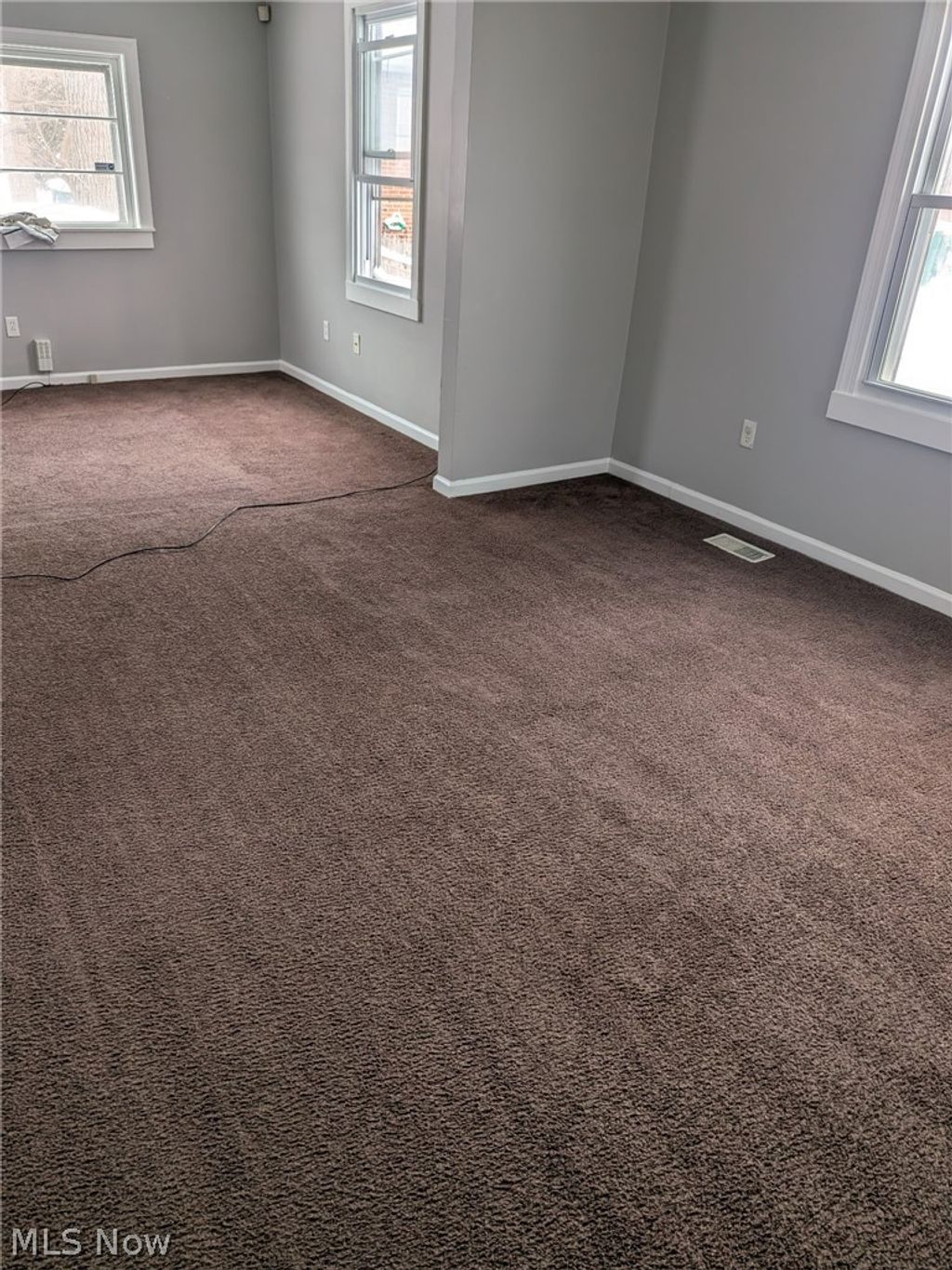 Photo of 19450 McCracken Road, Maple Heights, OH 44137 (MLS # 5189013)