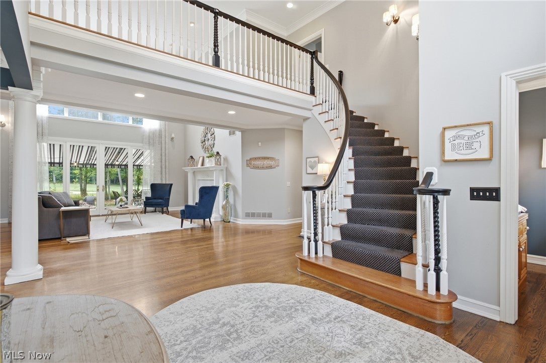 315 Glengarry Drive