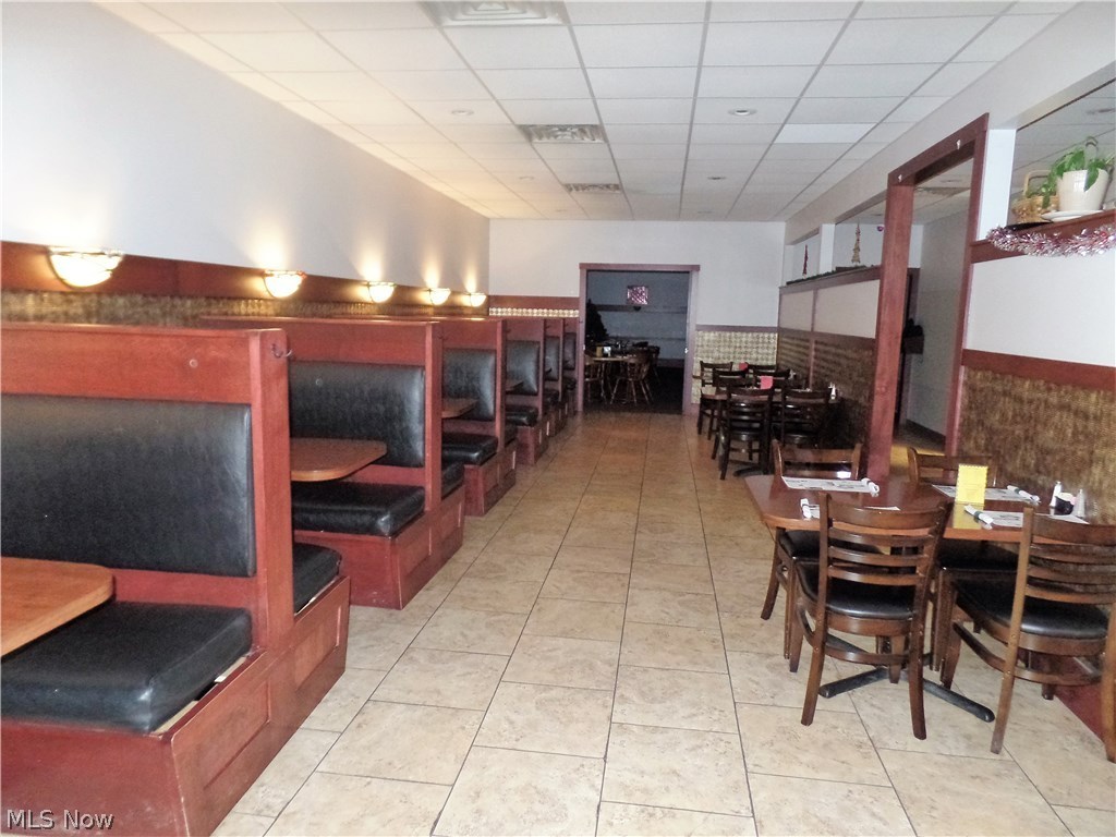 Ullmans Sub - Commercial Sale