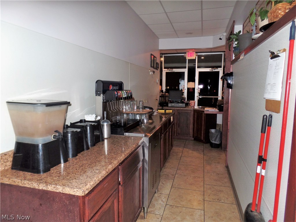 Ullmans Sub - Commercial Sale