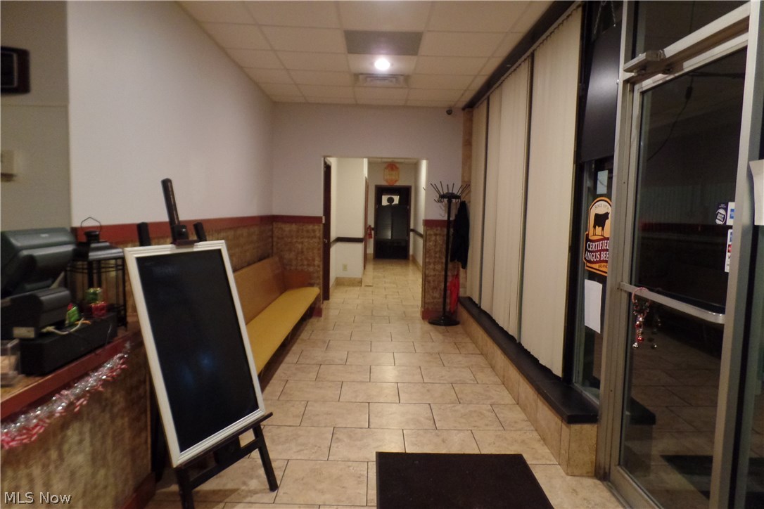 Ullmans Sub - Commercial Sale