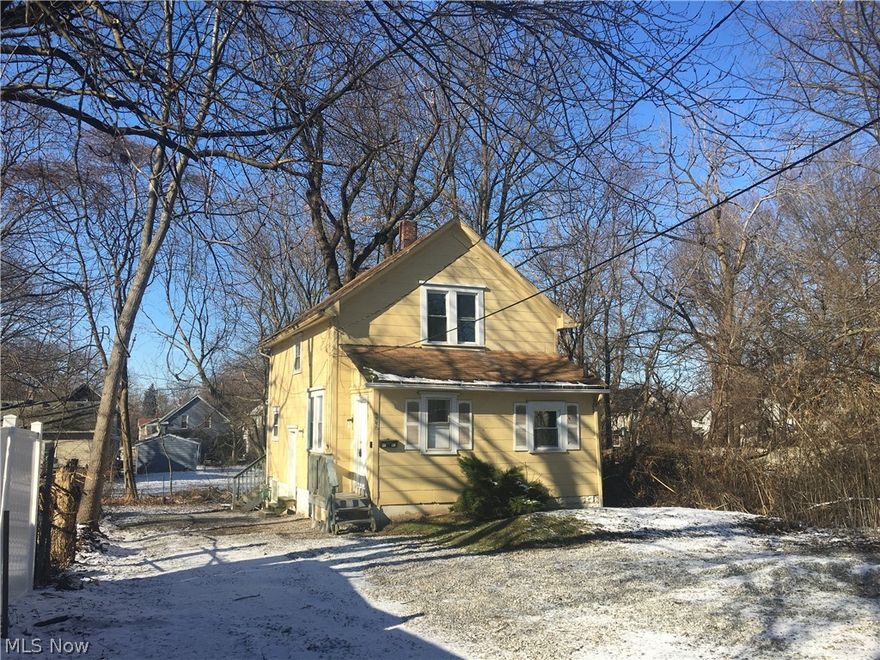 No section 8, newly remodeled. Professionally managed. Appliances included. Tenant pays all utilities