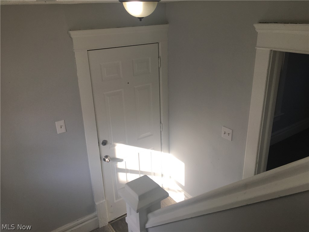 Voris - Residential Lease