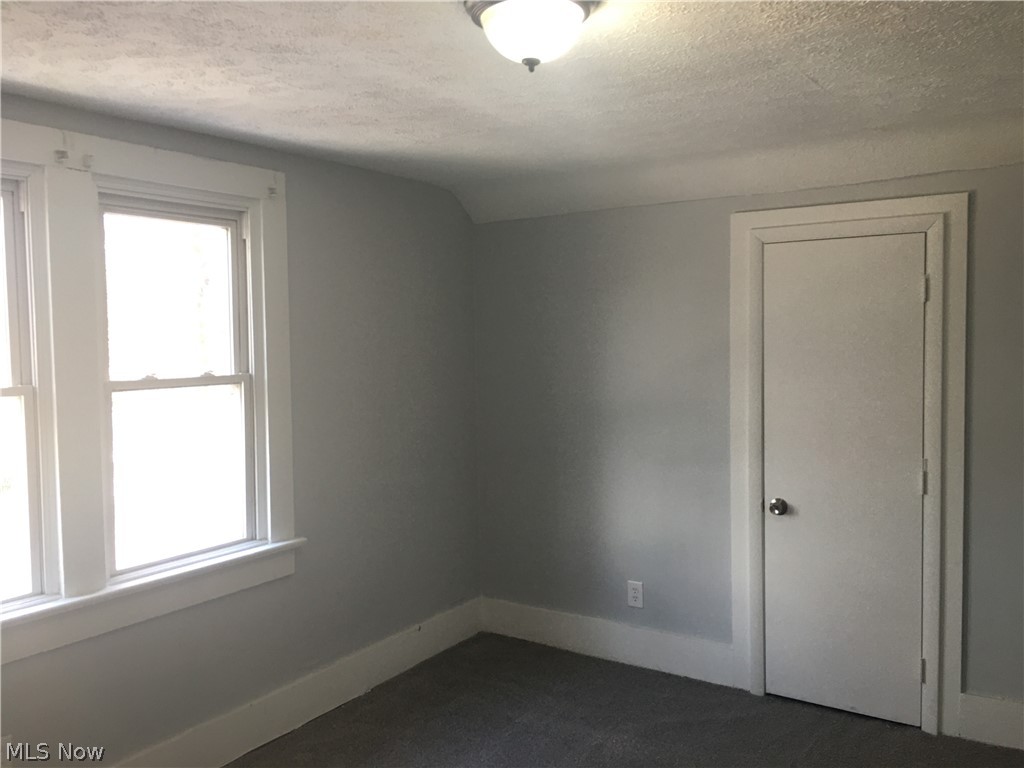 Voris - Residential Lease