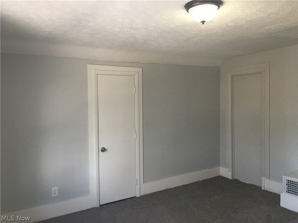 Voris - Residential Lease