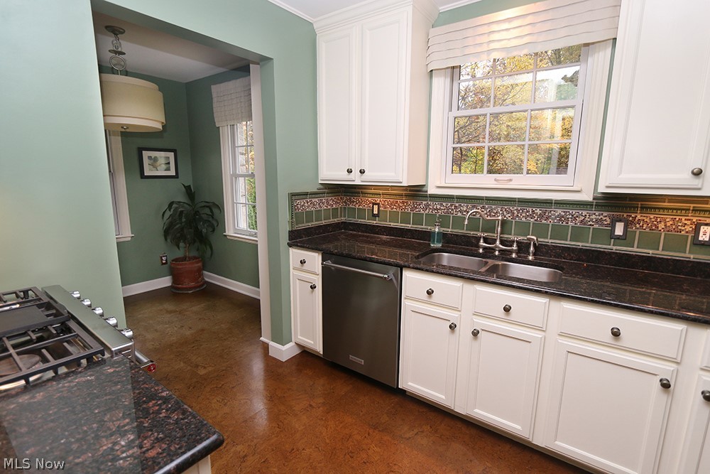 Indianola Hlnds Clintonville Glen Echo Ravine - Residential
