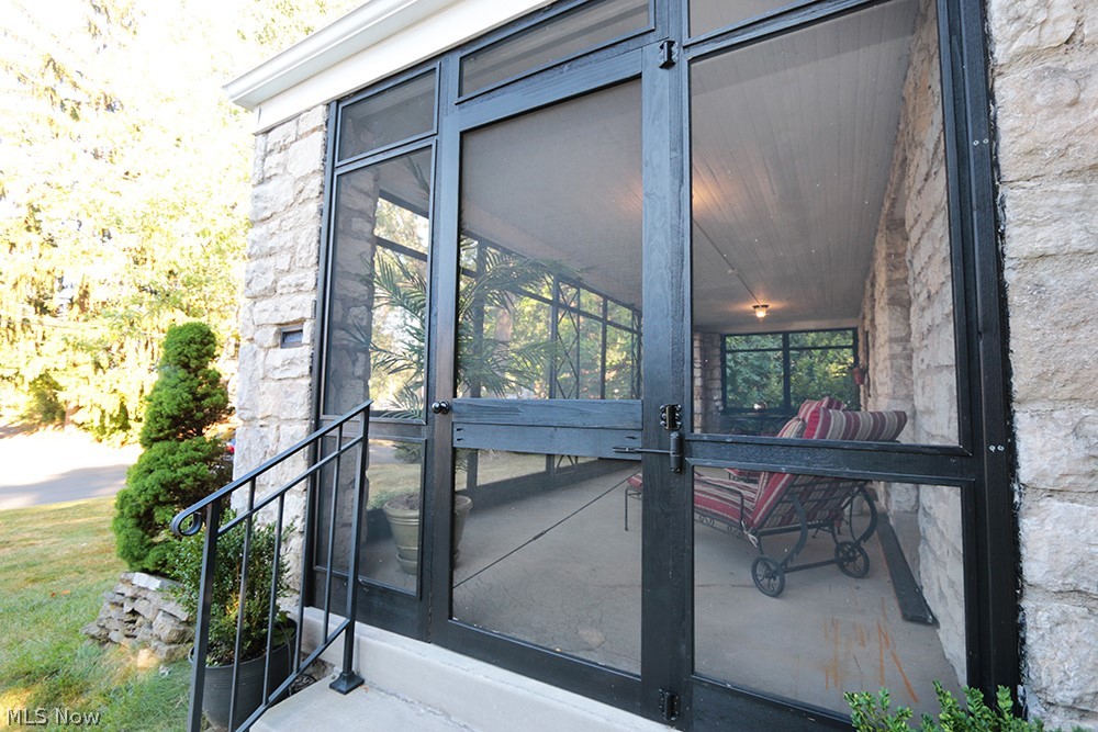 Indianola Hlnds Clintonville Glen Echo Ravine - Residential