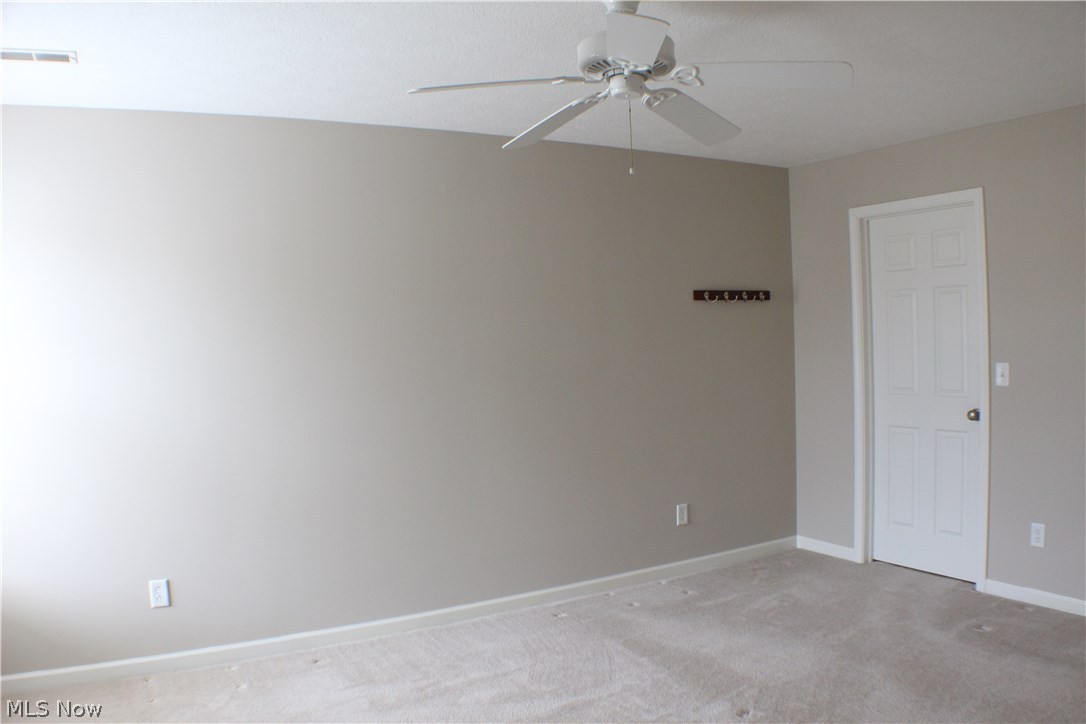 Creekside/Pleasant Lakes Condo - Residential