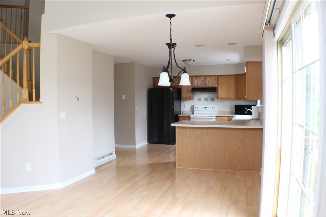Creekside/Pleasant Lakes Condo - Residential