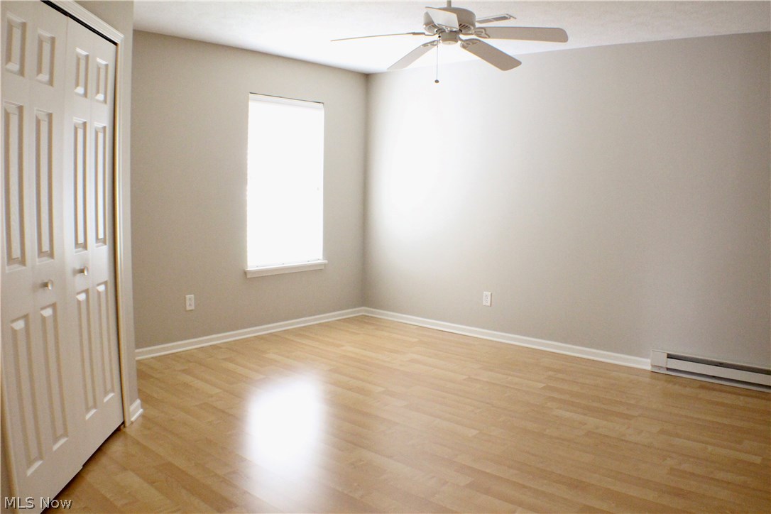 Creekside/Pleasant Lakes Condo - Residential