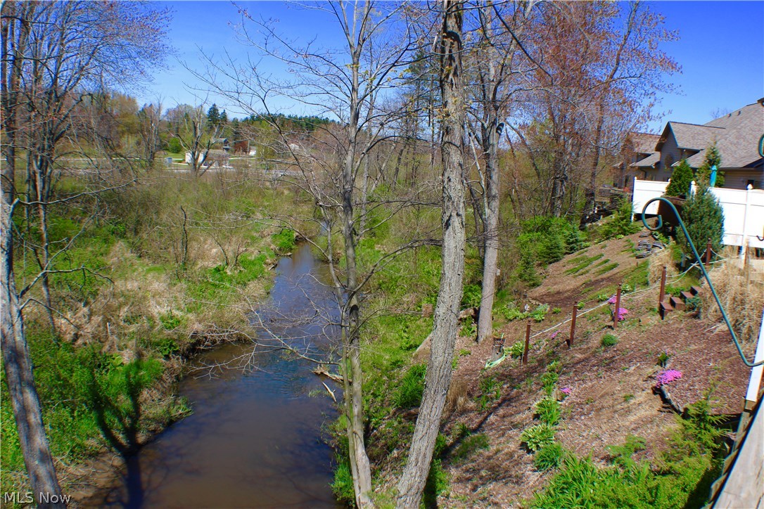 Creekside/Pleasant Lakes Condo - Residential