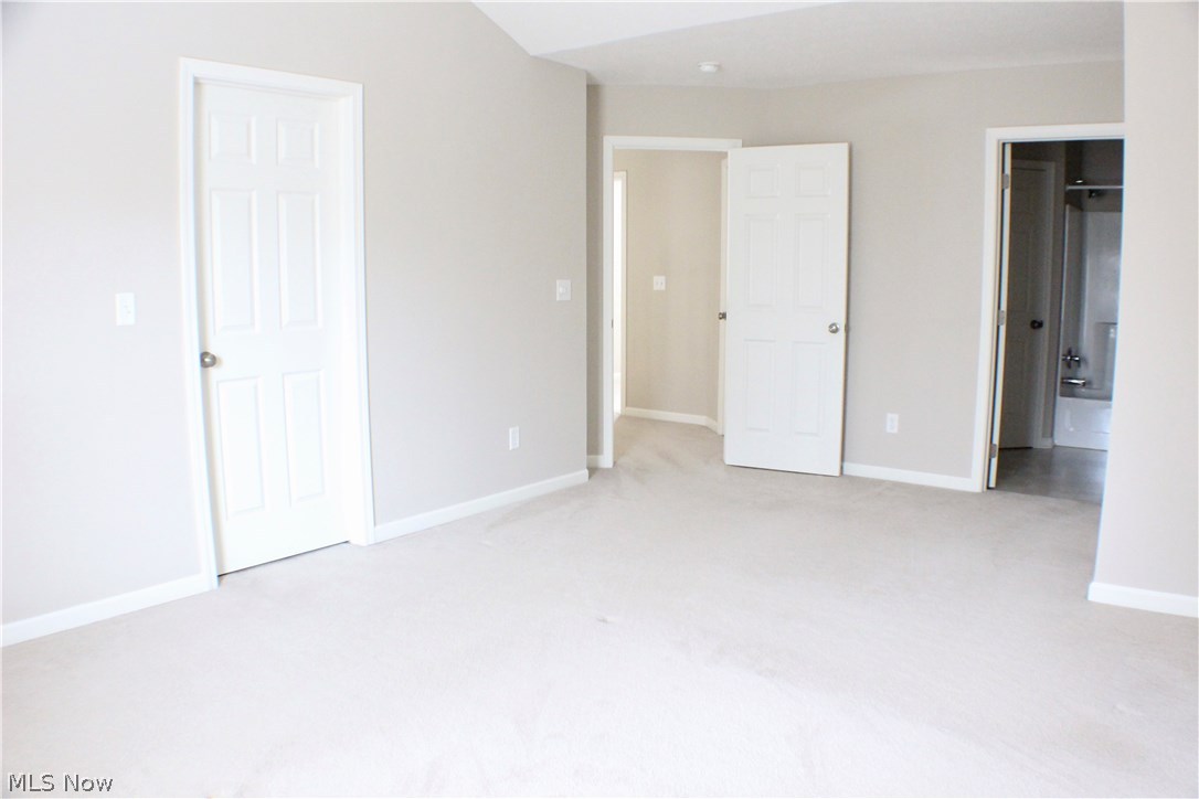 Creekside/Pleasant Lakes Condo - Residential