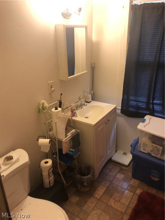 L A Kelly - Residential Income