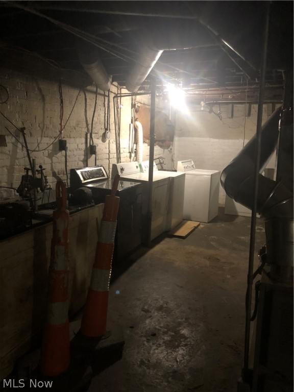 L A Kelly - Residential Income