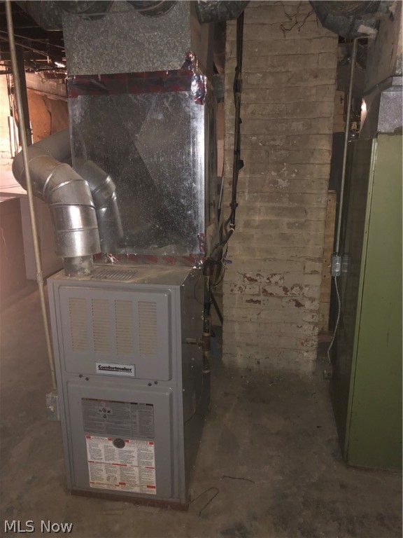 L A Kelly - Residential Income