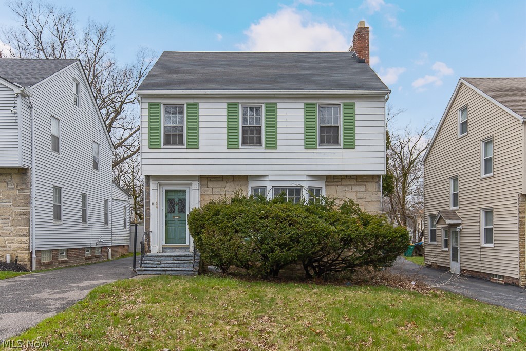 Cleveland Heights Blvd - Residential