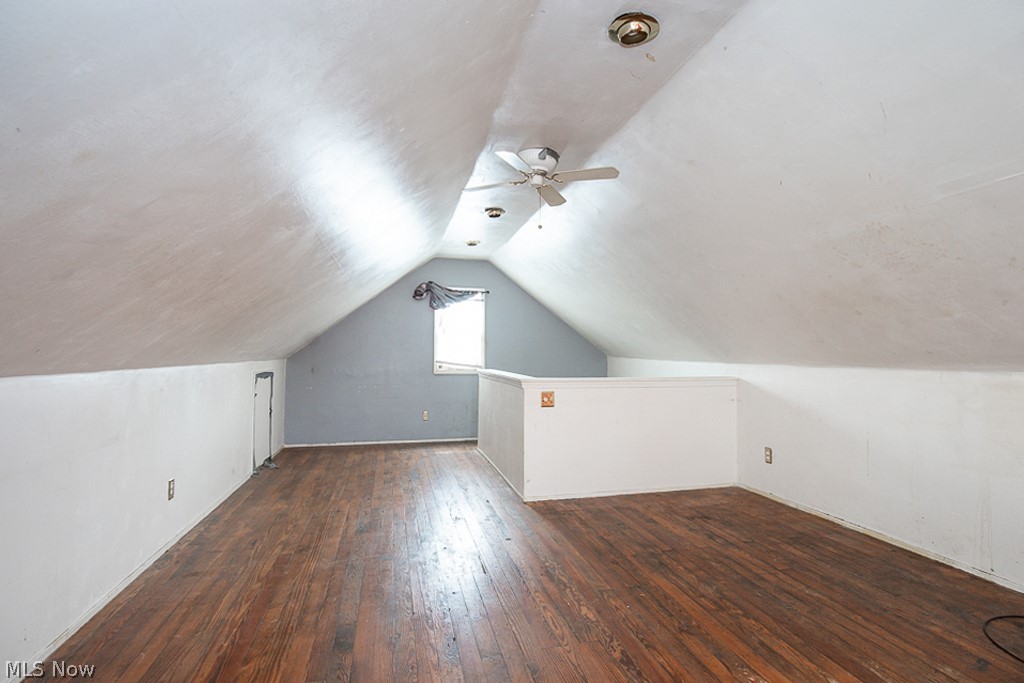 Cleveland Heights Blvd - Residential