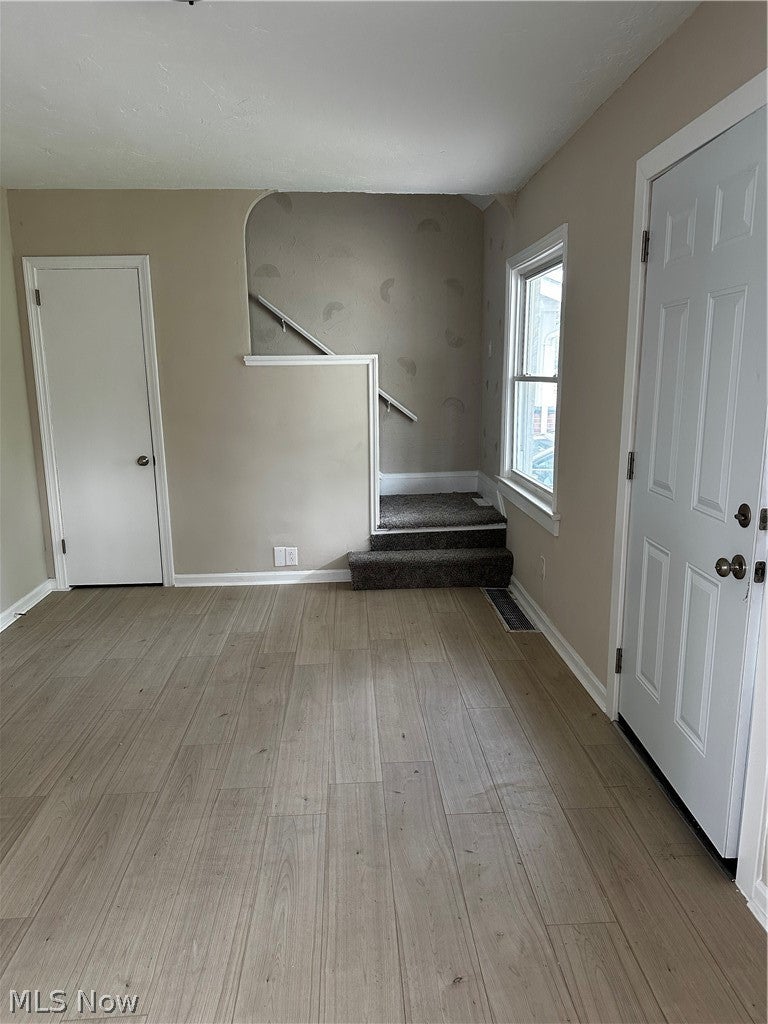 Photo of 22401 Arms Avenue, Euclid, OH 44123 (MLS # 5222465)