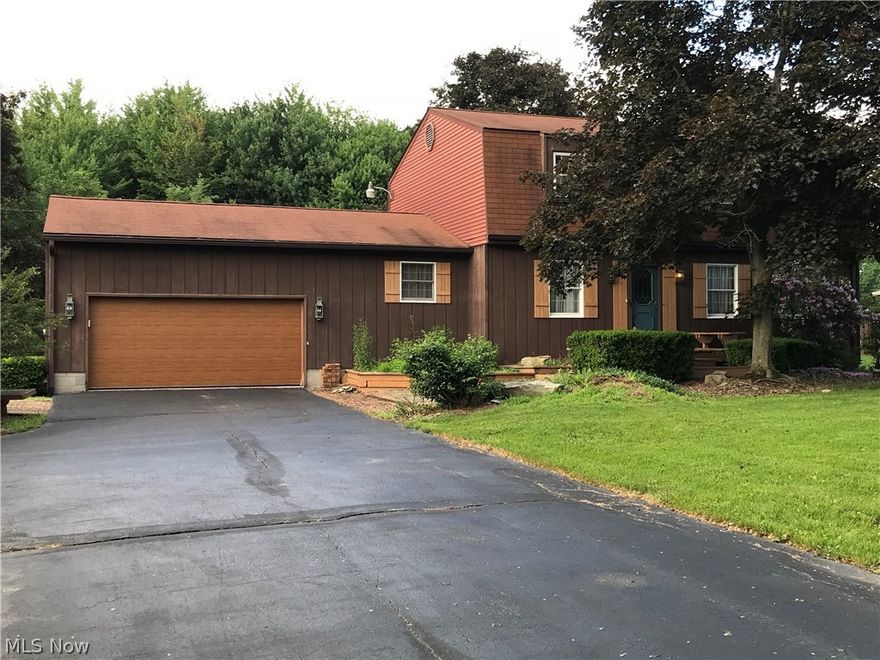 Great family home - 4 bedroom, 2.5 bath two-story on 1.43 acres in quiet, low traffic neighborhood. Large living & dining rooms, family room w/brick fireplace, kitchen w/all appliances, huge first floor laundry/mud room w/tons of closet/storage areas. Rear deck 2012 - furniture stays. Water heater 2015, garage door 2014, 2 new sump pumps 2016 w/battery back-up.