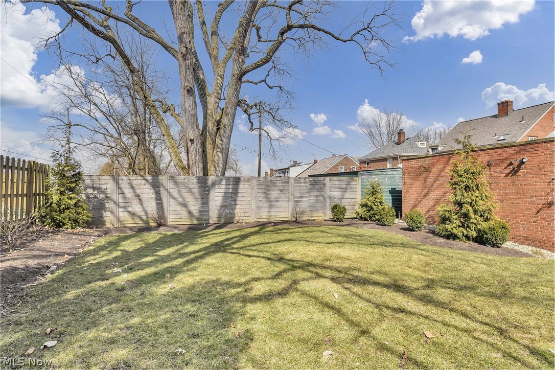 Broadview Companys South Hill - Residential