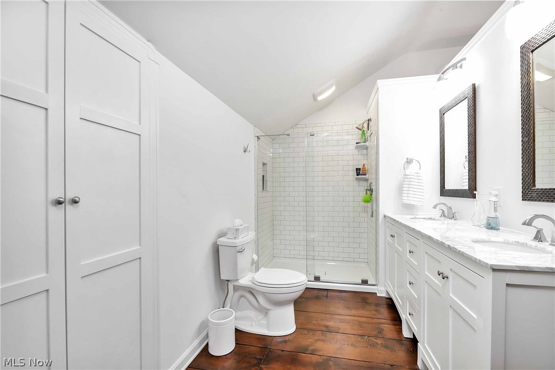 Broadview Companys South Hill - Residential