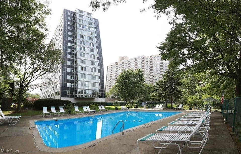 Marine Towers East Condo - Residential Lease